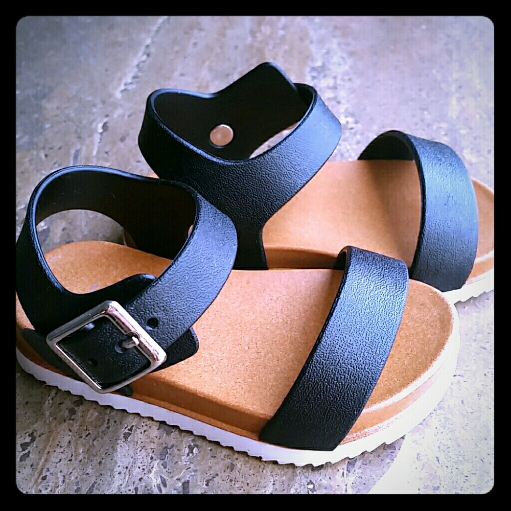 KALLI SANDALS